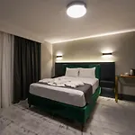 Hotel Kurucesme Business